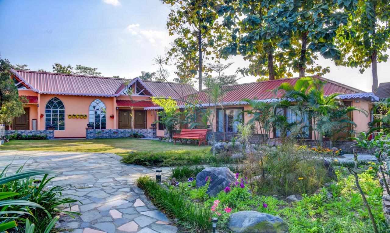 Treebo Premium Blue Mountain Country Club And Resort Shiliguri Exterior foto